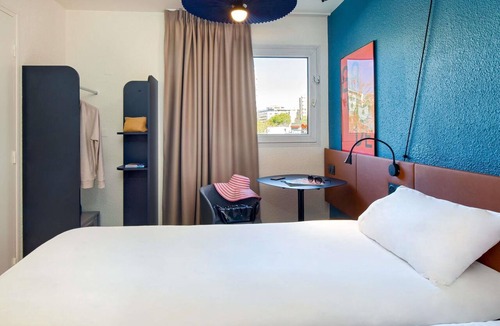 5th Arrondissement Hotel | ibis Marseille Timone