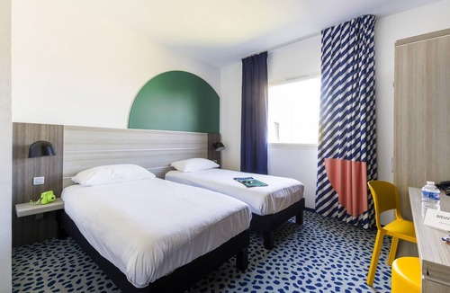 Plan de Campagne Hotel | ibis Styles Marseille Plan de Campagne