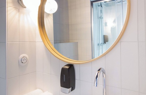 Salon-de-Provence Hotel | ibis Styles Salon de Provence