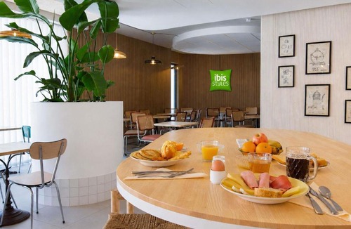 Salon-de-Provence Hotel | ibis Styles Salon de Provence