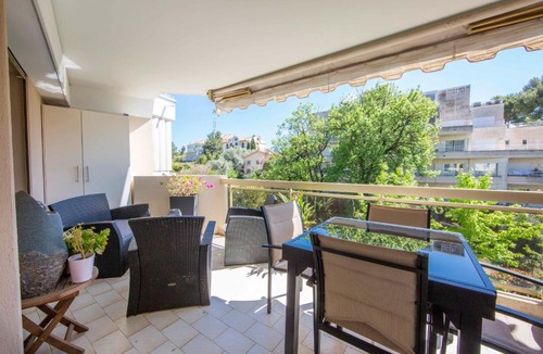 California - Pezou Apartment | Ideal congress and vacation LIVE IN VILLA PARADOR