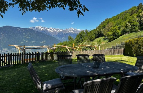 Verano Ski Chalet | Idyllic mountain chalet "Platzl" in Vöran - your retreat in the Alps