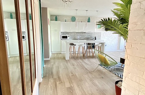 Cannes La Bocca Apartment | IMMOGROOM - Panoramic sea view - Terrace - Close to the beach - Parking