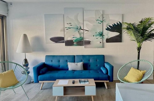 Cannes La Bocca Apartment | IMMOGROOM - Panoramic sea view - Terrace - Close to the beach - Parking