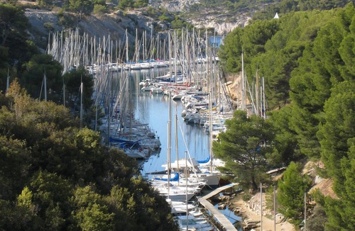 Cadolive Apartment | * In the heart of Provence, Lou Peraton pretty pied à terre between sea and mountains *