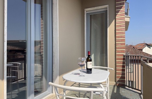 Langhe and Roero House | In the Historic Centre, with a View of the Towers