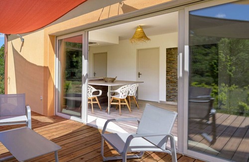 Berlou House | "in the middle flows a stream" . rental with jacuzzi, beautiful view, south terrace