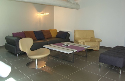 Tourbes House | Industrial design and in old walls with gr. Terrace. Garden m. Basin from 999, -Euro