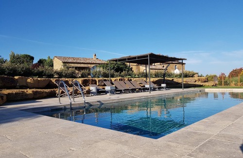 Torrita di Siena Villa | Relax in a private Tuscan Villa with pool and open hill views