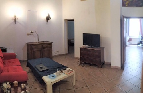 Rione XI Sant'Angelo Apartment | JEWISH GHETTO PORCH OF OCTAVIA