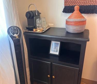 Jacou House | Jolie chambre chez l habitant avec salle de bains privative à proximité de Montpellier et du tramway