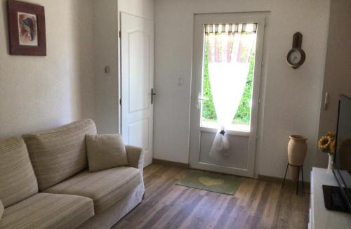 Pelissanne Apartment | Jolie location au cœur de la Provence