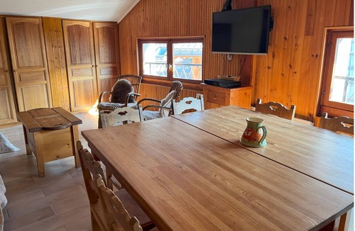 Molines-en-Queyras Apartment | Just like a little cottage!