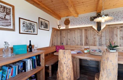 Collalbo House | Kardinerhof