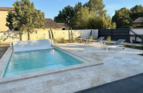 Molleges House | Kids-friendly contemporary house in Provence!