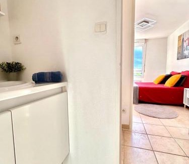 Istres Apartment | L'Écrin Zen, Privé-Parking-CLIM-WIFI-4 pers