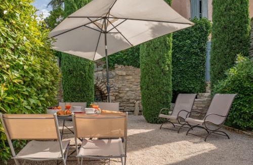 Bonnieux Apartment | L'Adjudant Apartment in the heart of Bonnieux