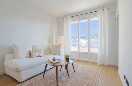 Carnot Apartment | L'Alba - 1 bedroom - Terrace