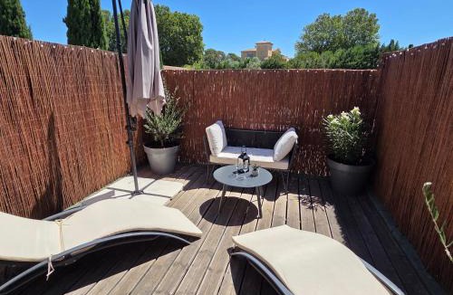 Eguilles Apartment | L'Atelier Provençal