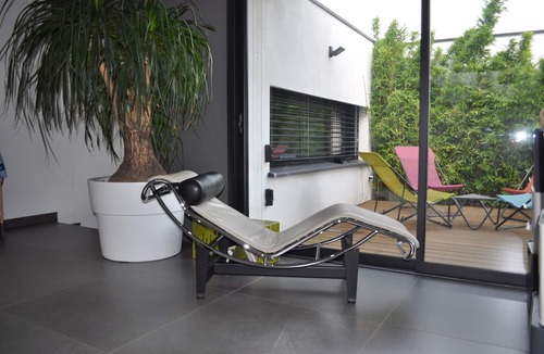 Nages-et-Solorgues Villa | L'Ecrin contemporain