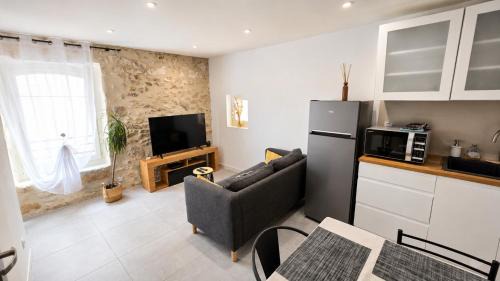 Orgon Apartment | L'envoûtement Provençal, jacuzzi privatif et SPA