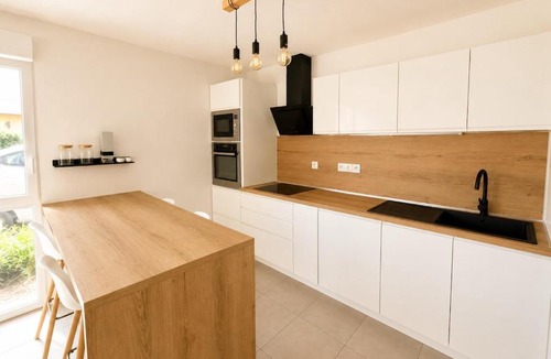 Port-de-Bouc Apartment | L'HORIZON PAISIBLE en plein cœur