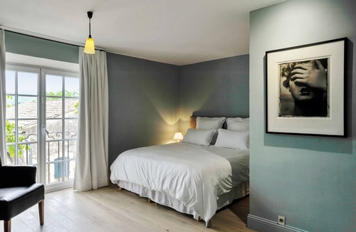 Eygalieres Bed & Breakfast | L'Oiseau qui Chante