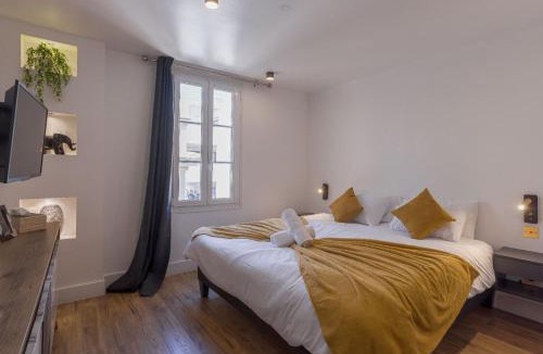 California - Pezou Apartment | L'Olivier - 1 Chambre, clim, Palais & plage, fraichement rénové
