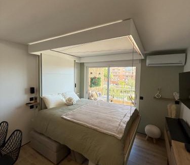 Hyeres Apartment | L'Original