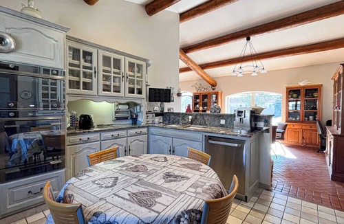 Maillane Villa | L'OUSTAÙ, in the heart of Provence, near Les Baux and Saint Rémy de Provence