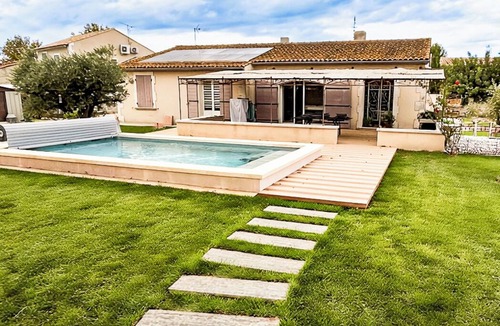 Maillane Villa | L'OUSTAÙ, in the heart of Provence, near Les Baux and Saint Rémy de Provence