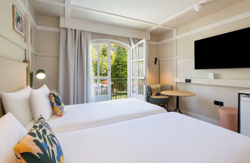 Mougins Hotel | La Bastide de Mougins, a Tribute Portfolio Hotel