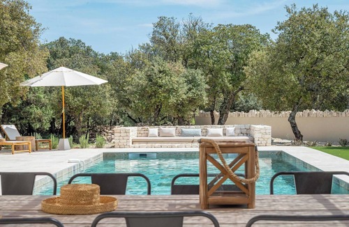 Bonnieux House | La Bohème, Bonnieux, 8 bedrooms, pool, air conditioning