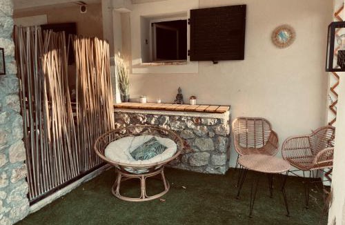 Puget-Theniers Apartment | La Casa Bohème - Havre de paix avec piscine chauffée montagne