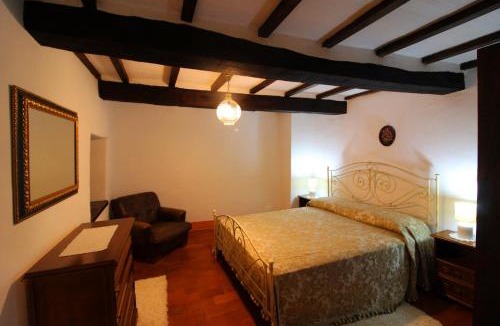 Pieve di Chio Villa | LA CASA NEL BORGO