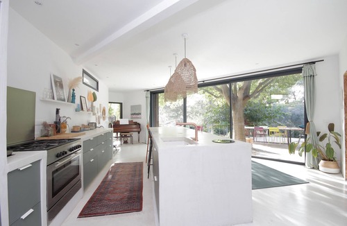 Caremeau House | La Castelle