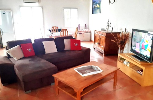 Vedene Apartment | La Cigale Appart-Villa Climatisé pour 2 ps En Provence, Village Près d'Avignon