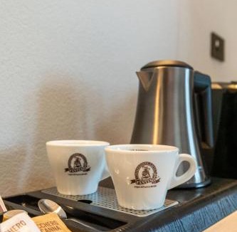 Boves Bed & Breakfast | La Collina delle Rondini