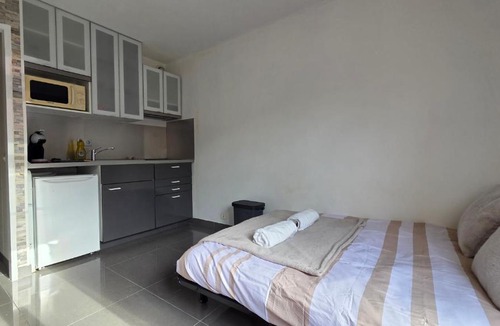Carry-le-Rouet Apartment | La Corvette, Calme - Parking privé - Port à pied