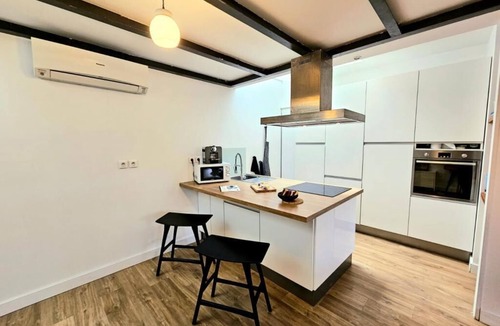 Nimes City Centre Apartment | La fabrik - city center - air conditioning