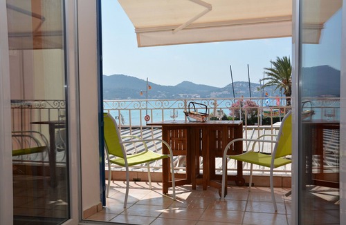 Les Lecques Apartment | La Fauvette - Nice lodging with sea view on the beach of Saint-Cyr-sur-Mer