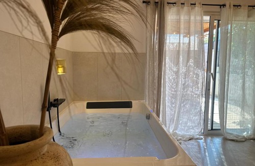 Istres Bed & Breakfast | La Felicità - VILLA PAULA