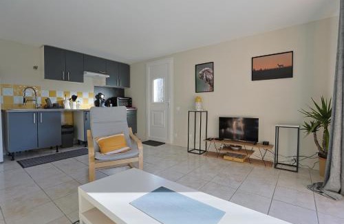 Laroque House | La Frigoule Maison T2 avec entrée, jardin et parking indépendants