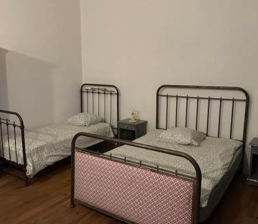 Cabannes Apartment | La Maison d'Alys - Le Mistral