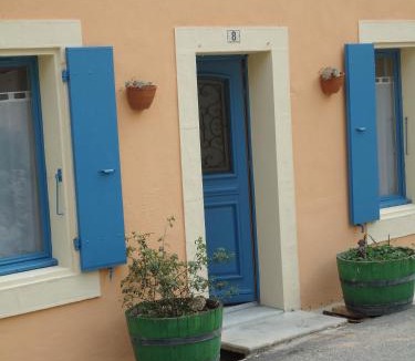 Saint-Jean-de-Barrou House | La Maison des Remparts