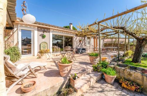 Maillane House | La Maison Du Mazet