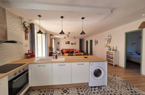 Narbonne House | La Maison du Régisseur Domaine Ricardelette Gîte 10 people NARBONNE