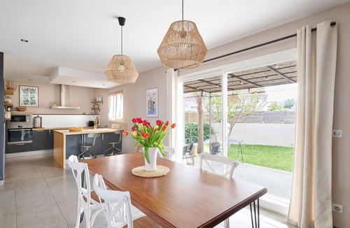 Montagnac House | La Maison Lumen
