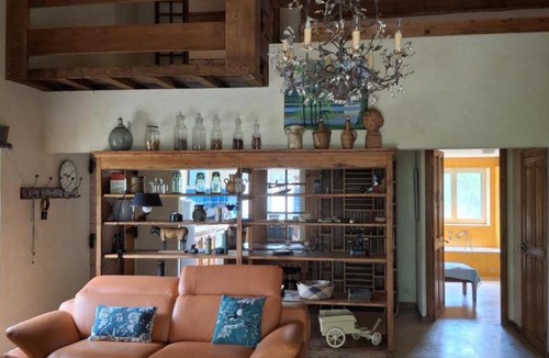 Eyragues Apartment | La Maison perchée - Mas de Rousseau