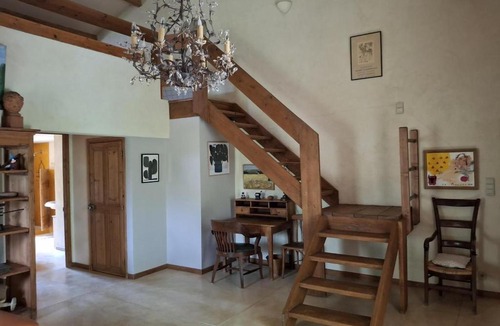 Eyragues Apartment | La Maison perchée - Mas de Rousseau